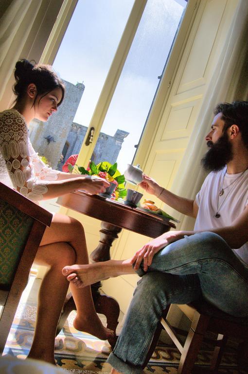 ミネルヴィーノ・ディ・レッチェ Palazzo Scarciglia - Dimora D'Epoca Bed & Breakfast エクステリア 写真