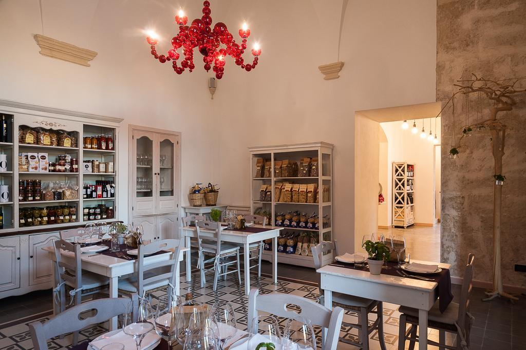 ミネルヴィーノ・ディ・レッチェ Palazzo Scarciglia - Dimora D'Epoca Bed & Breakfast エクステリア 写真