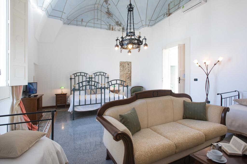 ミネルヴィーノ・ディ・レッチェ Palazzo Scarciglia - Dimora D'Epoca Bed & Breakfast 部屋 写真