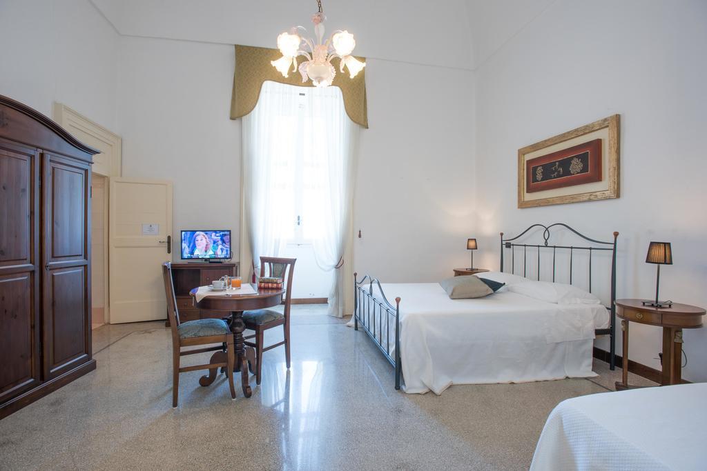 ミネルヴィーノ・ディ・レッチェ Palazzo Scarciglia - Dimora D'Epoca Bed & Breakfast 部屋 写真