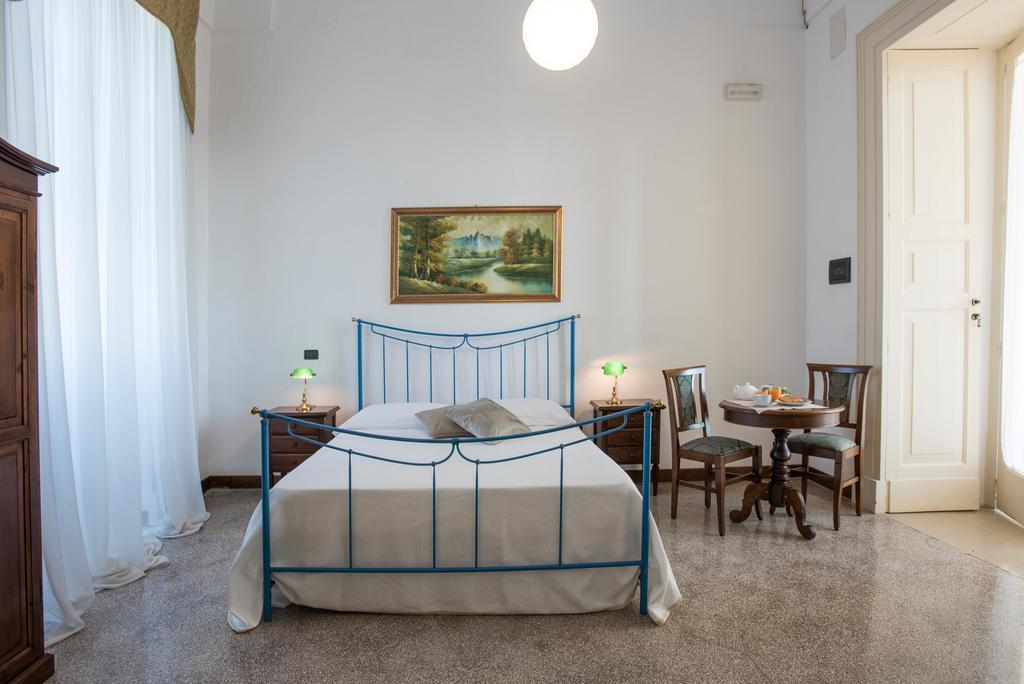 ミネルヴィーノ・ディ・レッチェ Palazzo Scarciglia - Dimora D'Epoca Bed & Breakfast 部屋 写真