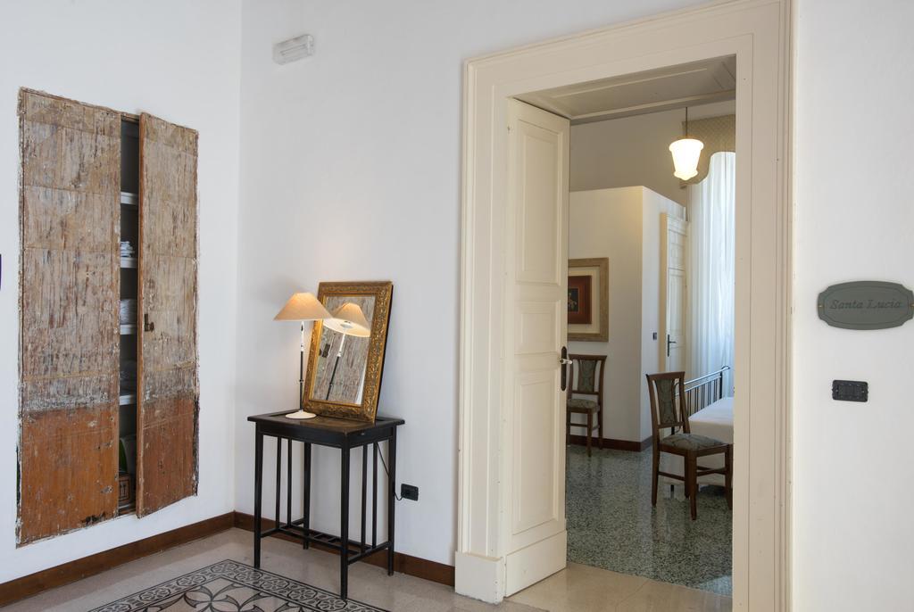 ミネルヴィーノ・ディ・レッチェ Palazzo Scarciglia - Dimora D'Epoca Bed & Breakfast エクステリア 写真