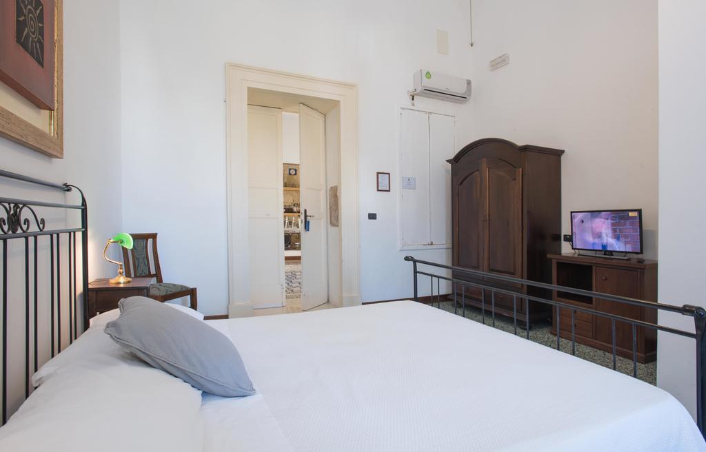 ミネルヴィーノ・ディ・レッチェ Palazzo Scarciglia - Dimora D'Epoca Bed & Breakfast 部屋 写真