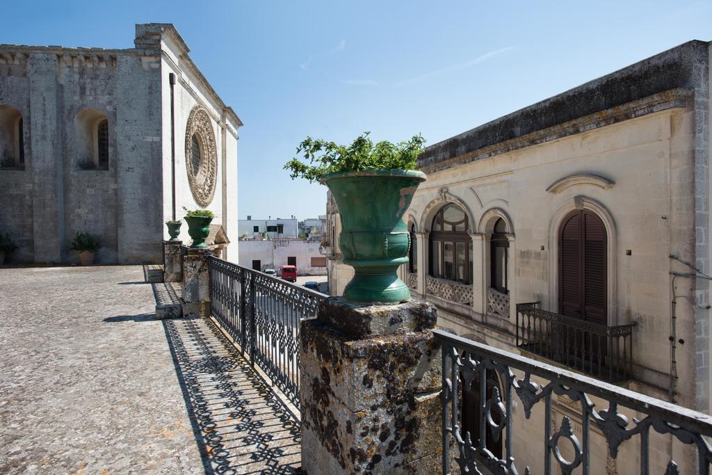 ミネルヴィーノ・ディ・レッチェ Palazzo Scarciglia - Dimora D'Epoca Bed & Breakfast エクステリア 写真